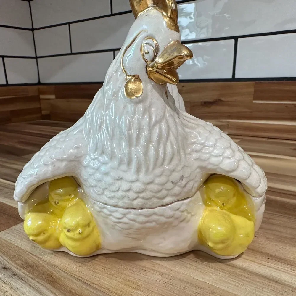 Vintage Iridescent White Hen Chicks 2 Piece Candy/Trinket Dish 6 3/8 x 7 1/4